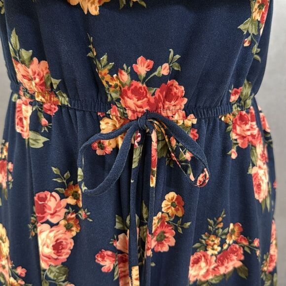 Floral Off-Shoulder Romper - Picture 5 of 6
